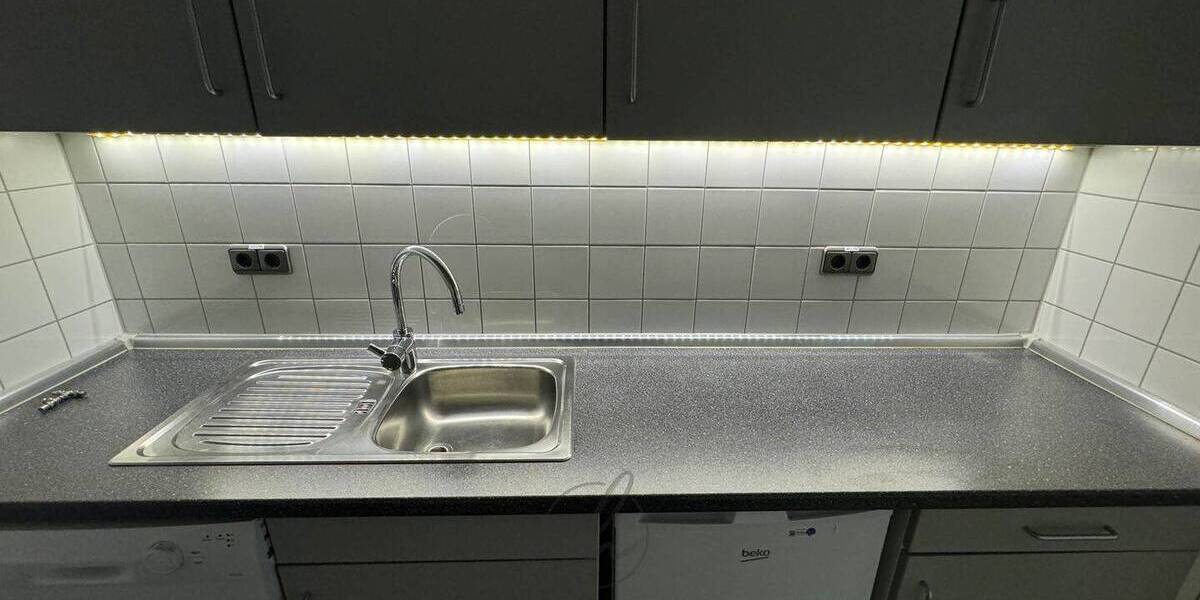 Gewerbeobjekt Hamburg Rahlstedt - 3 Zimmer, 110 m&sup2;, 1.430&euro; | Angebot:26834456