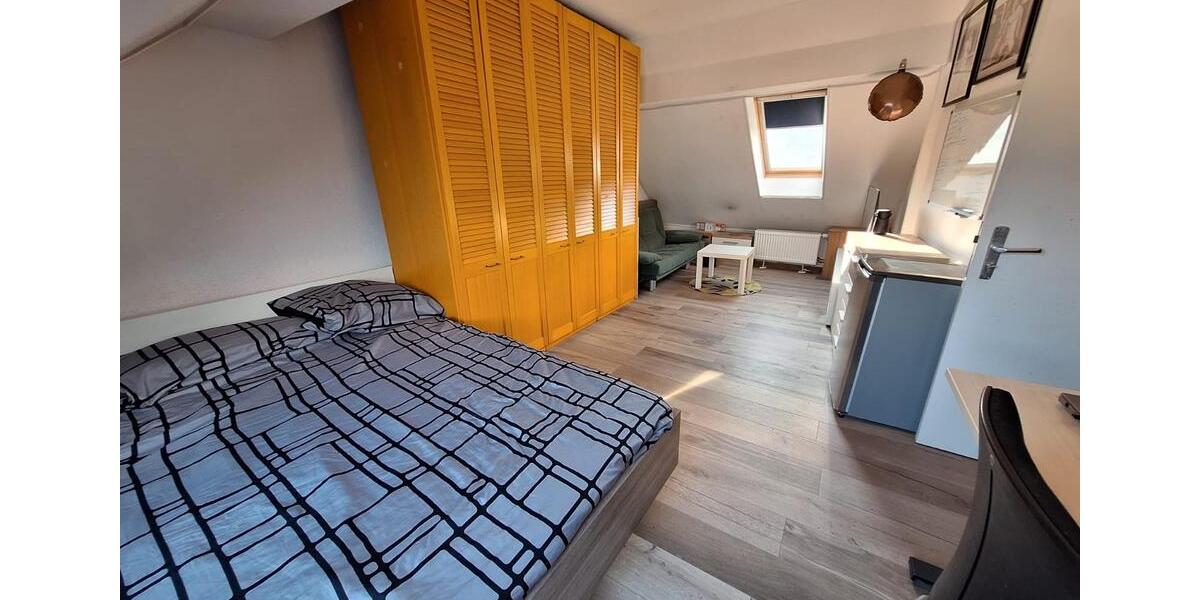 Dachgeschoßwohnung Hamburg Harburg - 2 Zimmer, 25 m&sup2;, 500&euro; | Angebot:25838898