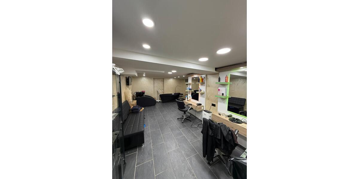 Raum im Friseur Salon zu Vermieten Jenfeld zimmer