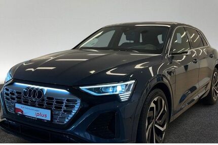Audi Q8 e-tron 34.244 km 49.420 &euro; Hamburg 22419