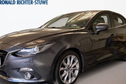 Mazda 3 132.386 km 10.550 &euro; Hamburg 22087