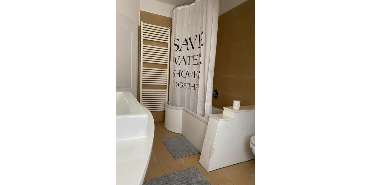 Dachgeschoßwohnung Ellerau - 3 Zimmer, 90 m&sup2;, 1.800&euro; | Angebot:25158226