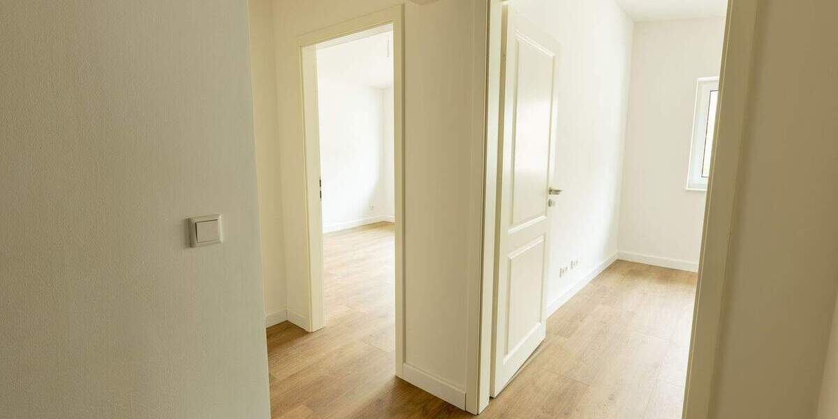 Helle Doppelhaushälfte in Hamburg-Rissen – Erstbezug nach Sanierung mit Garten & Terrasse 4 zimmer