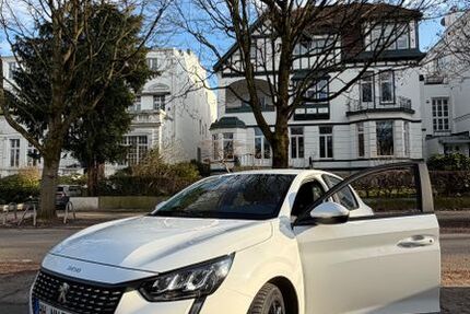 Peugeot 208 61.460 km 14.490 &euro; Hamburg 22339