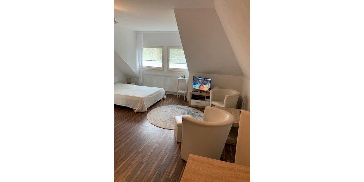 Dachgeschoßwohnung Hollenstedt - 1 Zimmer, 45 m&sup2;, 400&euro; | Angebot:26670618