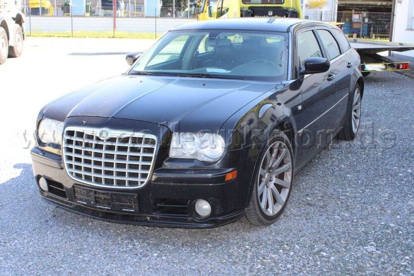 300C