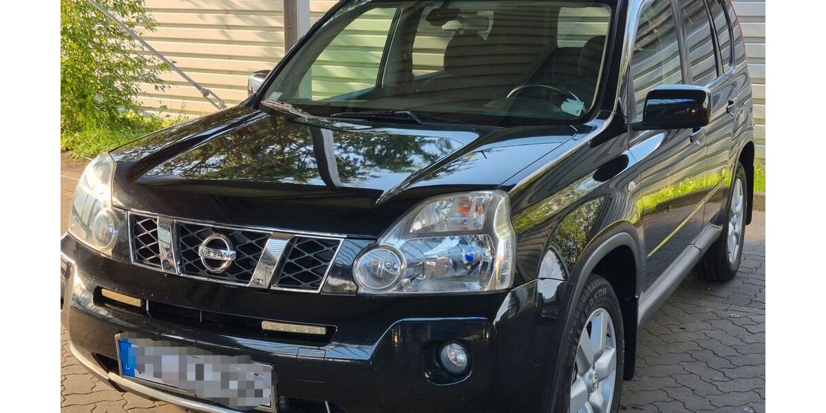 Nissan X-Trail 137.500 km 6.900 &euro; Wedel 22880