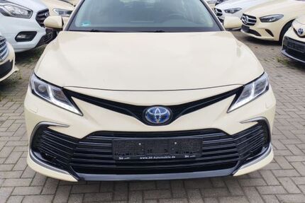Toyota Camry 231.000 km 17.490 &euro; Hamburg 20537