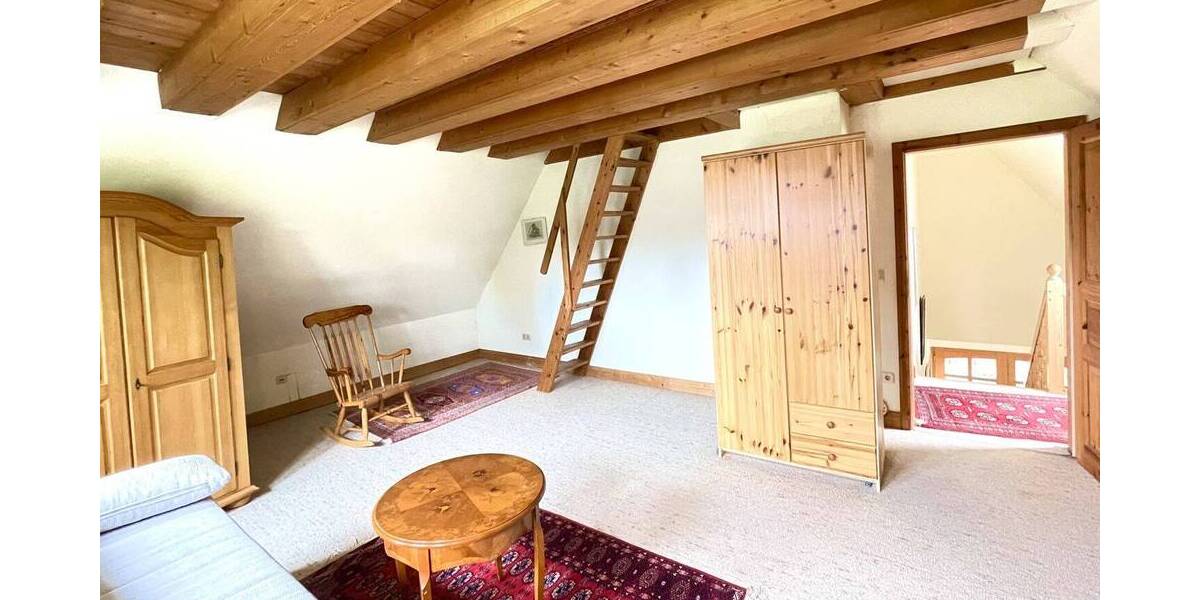Viel Holz - Viel Leben - tolles Wohngefühl! 5 zimmer