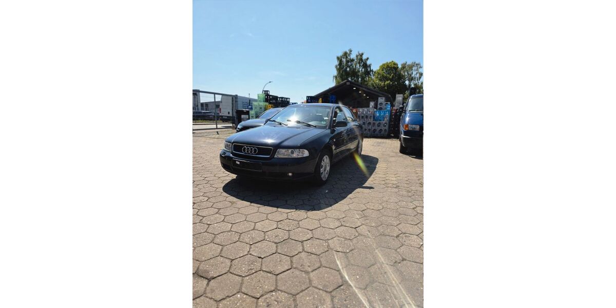 Audi A4 209.217 km 2.990 &euro; Geesthacht 21502
