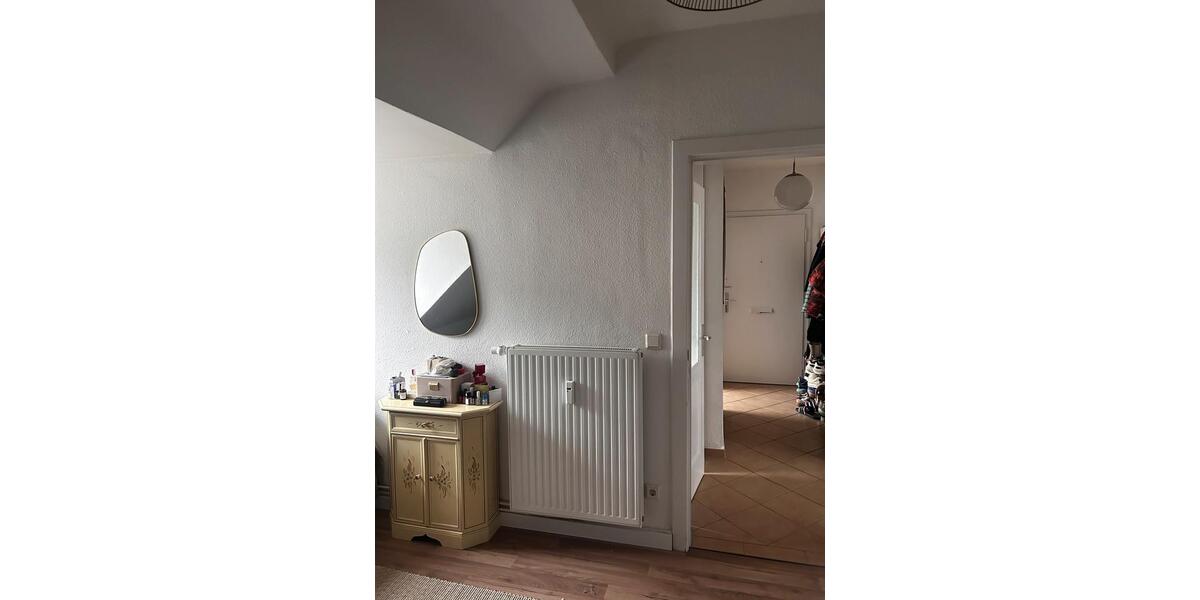 Dachgeschoßwohnung Hamburg Barmbek-Süd - 1 Zimmer, 44 m&sup2;, 575&euro; | Angebot:26294907