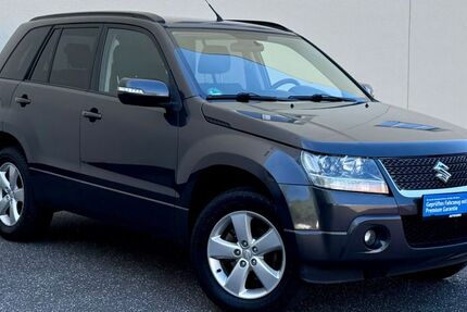 Suzuki Grand Vitara 142.863 km 7.990 &euro; Hamburg 20537