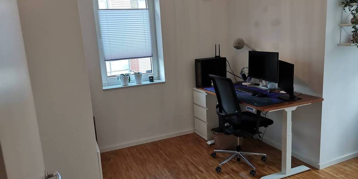 Etagenwohnung Buxtehude Eilendorf - 3 Zimmer, 89 m&sup2;, 972&euro; | Angebot:26117953