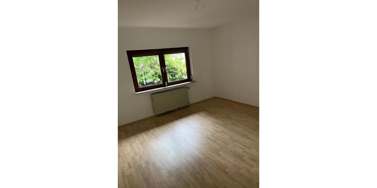 Etagenwohnung Hamburg Billstedt - 4 Zimmer, 120 m&sup2;, 2.500&euro; | Angebot:26368647