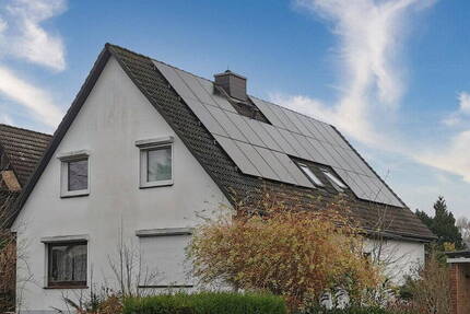 Haus Hamburg Rahlstedt - 8 Zimmer, 180 m&sup2;, 2.800&euro; | Angebot:26306502