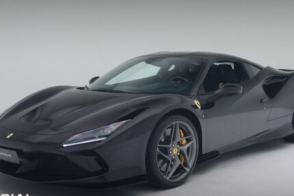 Ferrari F8 4.712 km 289.900 &euro; Hamburg 22143