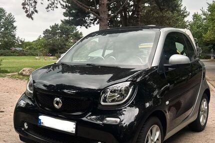 Smart ForTwo 63.000 km 7.900 &euro; Hamburg 20255