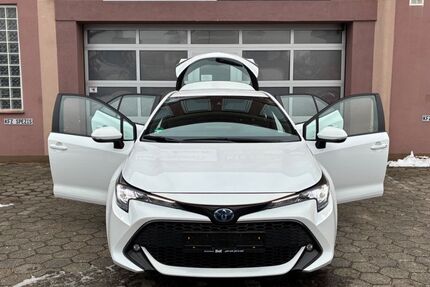 Toyota Corolla 20.927 km 21.470 &euro; Hamburg 20537