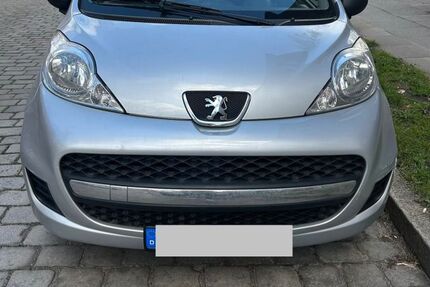 Peugeot 107 67.372 km 2.890 &euro; Hamburg 22083