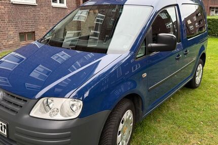 VW Caddy 200.035 km 3.333 &euro; Hamburg 22335