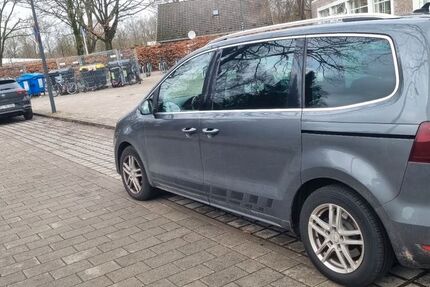 Seat Alhambra 222.000 km 11.700 &euro; Rellingen 25462