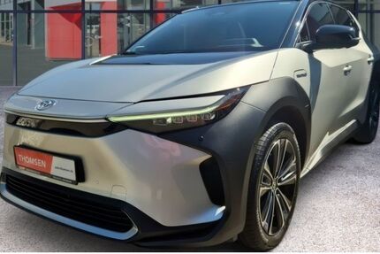 Toyota bZ4X 14.227 km 39.985 &euro; Halstenbek 25469