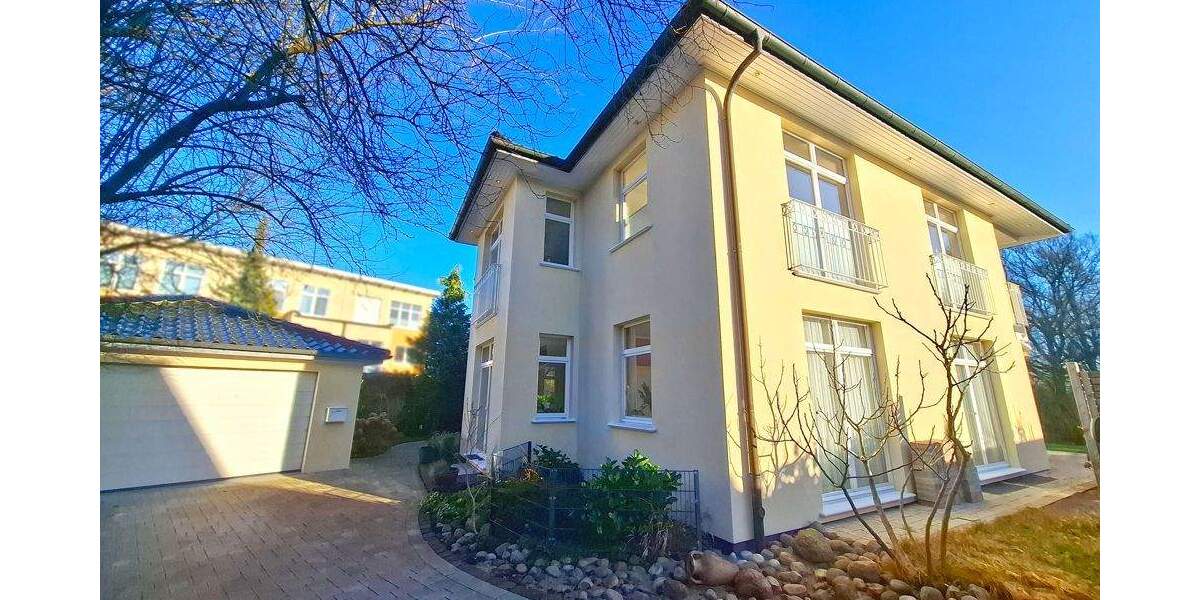 Genau richtig für Ihre kleine Familie oder für eine Zweier-WG der Generation 50 plus! 4 zimmer