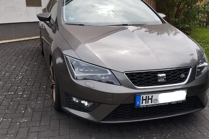 Seat Leon 104.000 km 11.999 € Hamburg 20038
