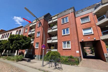 von Privat: freie moderne Wohnung in Bergedorf ruhig + TG-Platz 1 zimmer