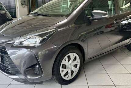 Toyota Yaris 54.940 km 12.299 &euro; Buxtehude 21614