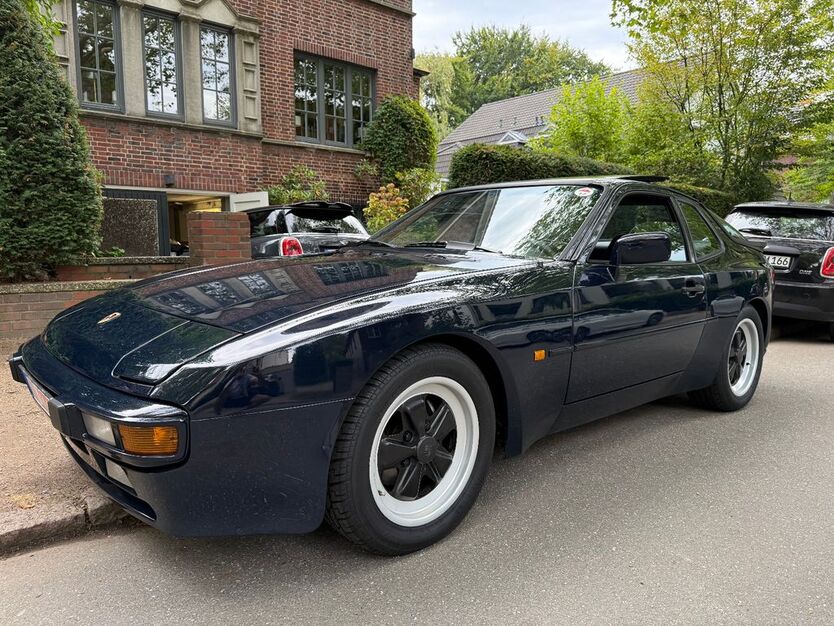 Porsche 944 97.500 km 18.944 € Hamburg 22529