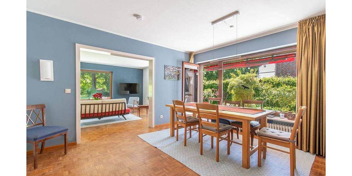 Einfamilienhaus Hamburg Wohldorf-Ohlstedt - 8 Zimmer, 241 m&sup2;, 1.150.000&euro; | Angebot:26902540