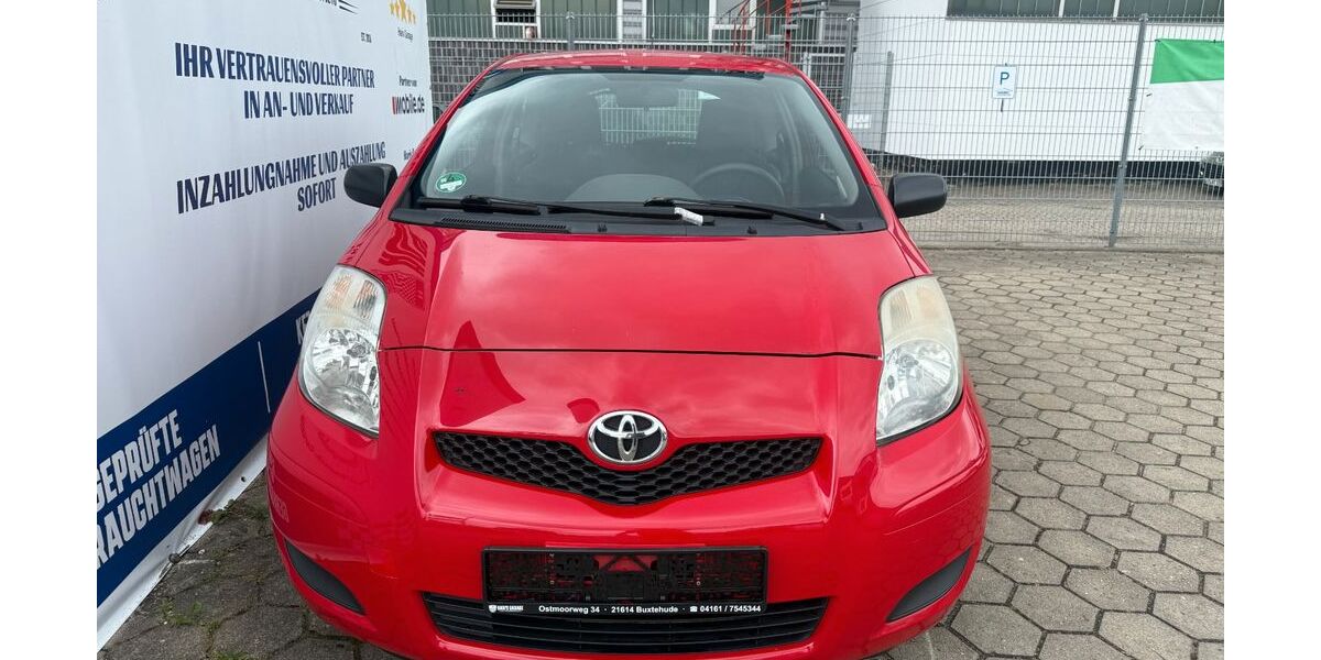 Toyota Yaris 199.000 km 1.770 &euro; Buxtehude 21614