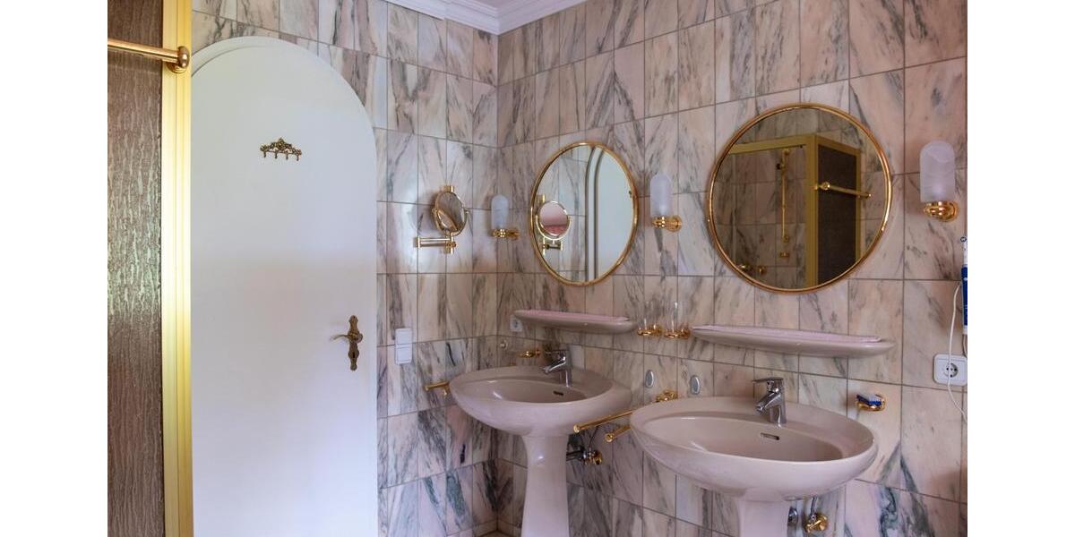 Bungalow Buchholz in der Nordheide - 7 Zimmer, 213 m&sup2;, 747.000&euro; | Angebot:27111767