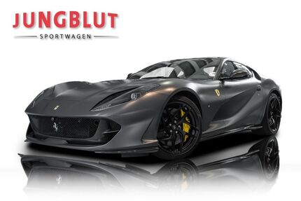 Ferrari 812 10.083 km 319.900 € Hamburg 22143