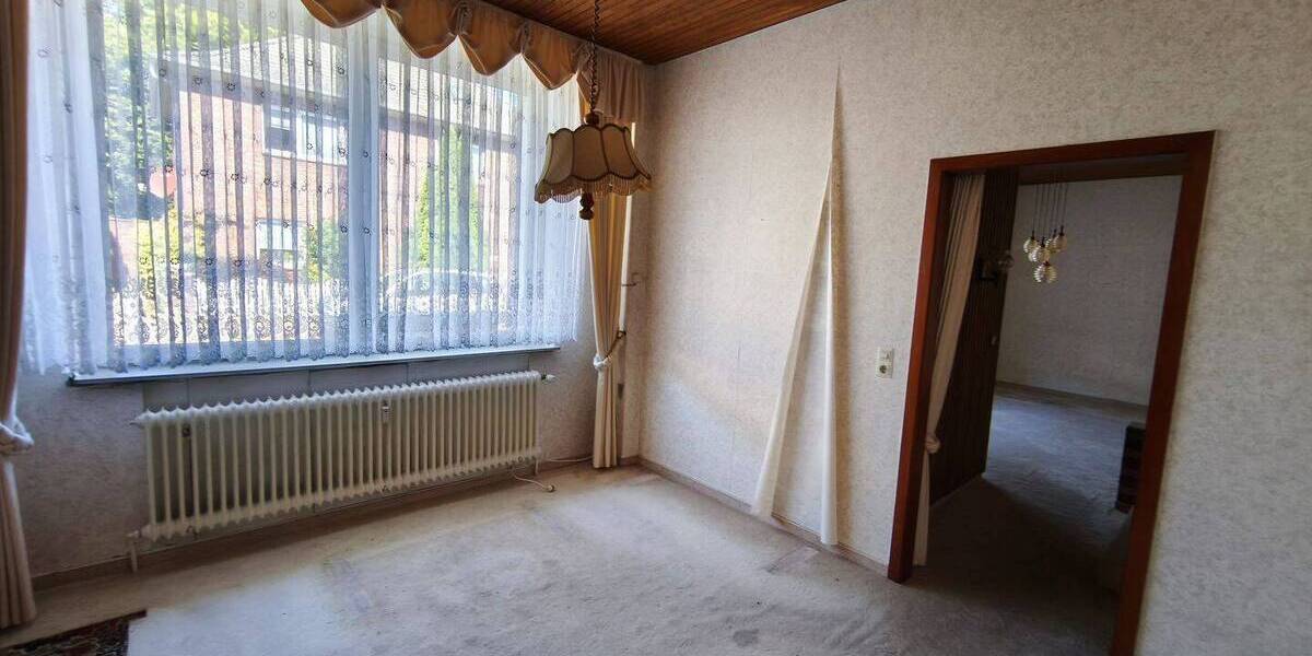 Mehrfamilienhaus, Wohnhaus Uetersen - 7 Zimmer, 153 m&sup2;, 299.000&euro; | Angebot:26160455