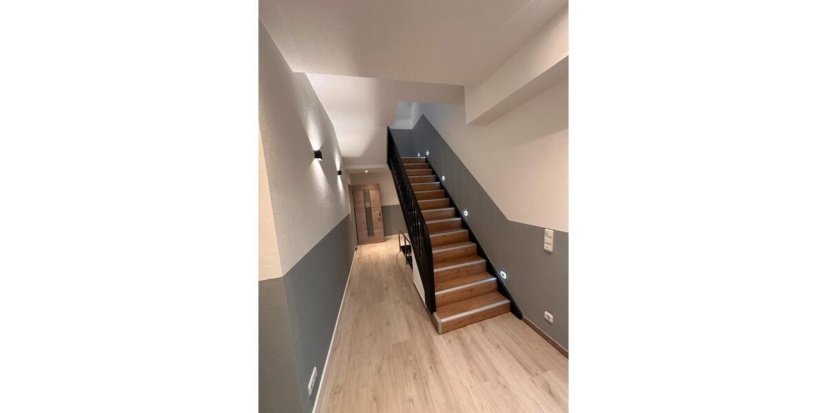 Einfamilienhaus Seevetal Hagolt - 10 Zimmer, 265 m&sup2;, 3.750&euro; | Angebot:26284229