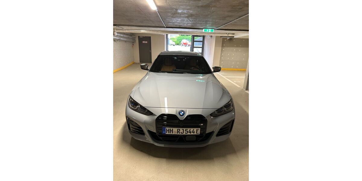 BMW i4 99.912 km 36.990 &euro; Hamburg 22309