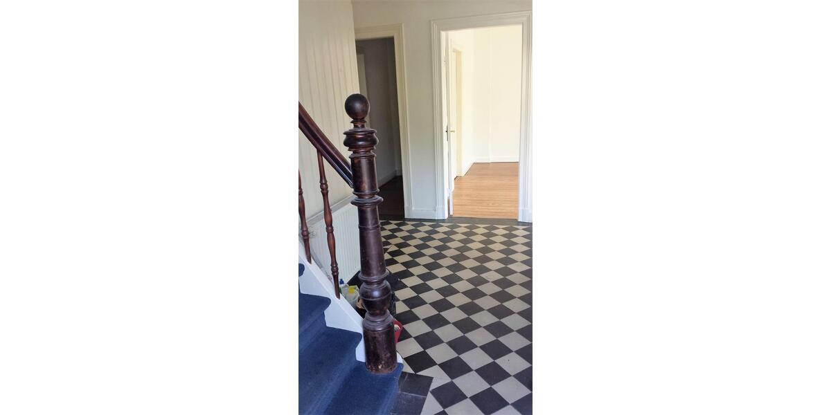 Villa Ahrensburg - 7 Zimmer, 188 m&sup2;, 3.490&euro; | Angebot:26582178