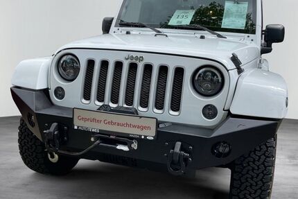 Jeep Wrangler 86.723 km 32.885 &euro; Hamburg 22041