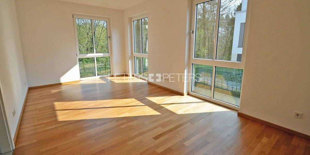 Doppelhaushälfte Hamburg Rissen - 4 Zimmer, 165 m&sup2;, 2.749&euro; | Angebot:26572615