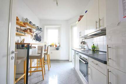 Wohnung Hamburg Harburg - 4 Zimmer, 100 m&sup2;, 1.475&euro; | Angebot:25675972