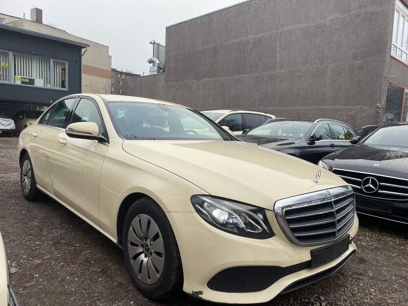 E 200