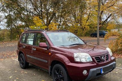 Nissan X-Trail 179.644 km 4.900 &euro; Seevetal 21218