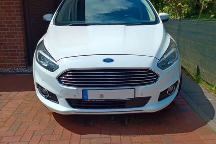 Ford S-Max 99.500 km 15.990 &euro; Pinneberg 25421