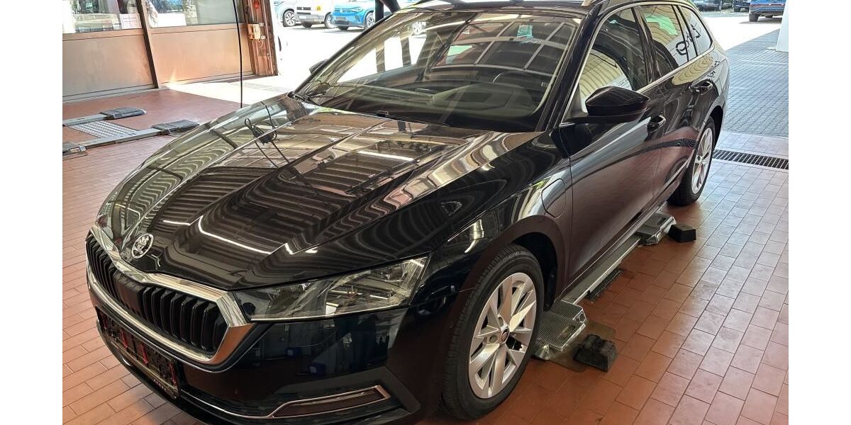 Skoda Octavia 73.456 km 25.900 &euro; Ahrensburg 22926