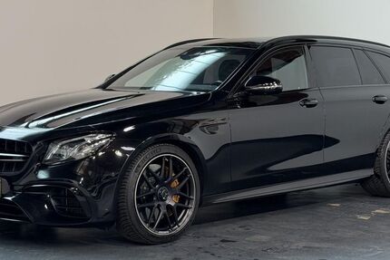 Mercedes-Benz E 63 AMG 134.943 km 52.499 &euro; Tornesch 25436