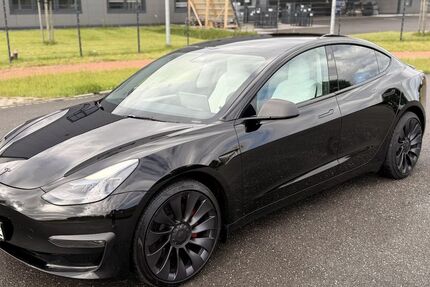 Tesla Model 3 99.983 km 27.500 &euro; Großhansdorf 22927