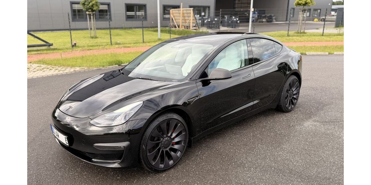 Tesla Model 3 99.983 km 27.500 &euro; Großhansdorf 22927