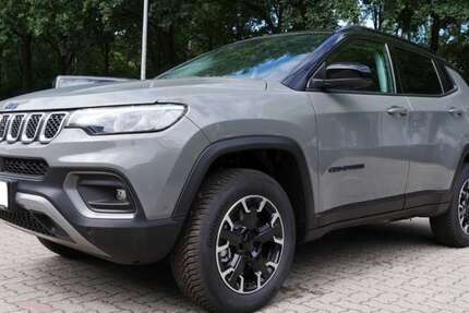 Jeep Compass 2.500 km 36.990 &euro; Hamburg 21077